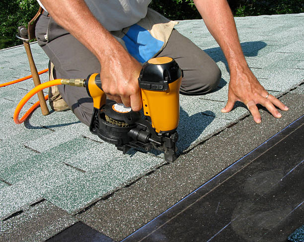 Best Roof Gutter Cleaning  in Liberty, IN